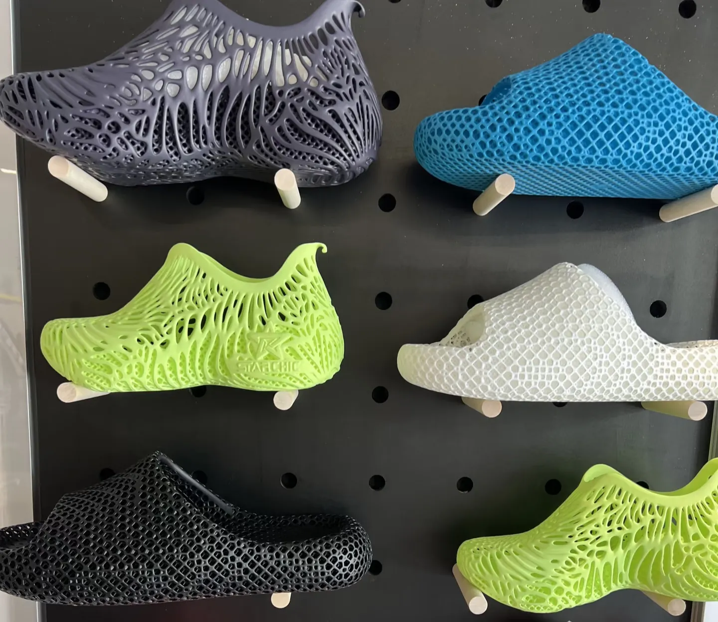 Flexible TPU printed shoe samples for wearable and cushioning applications
